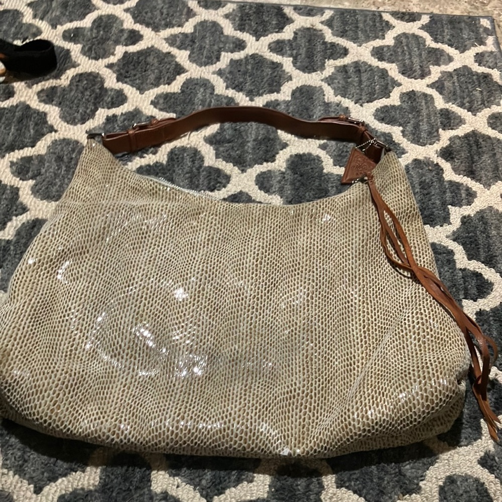Sorial purse